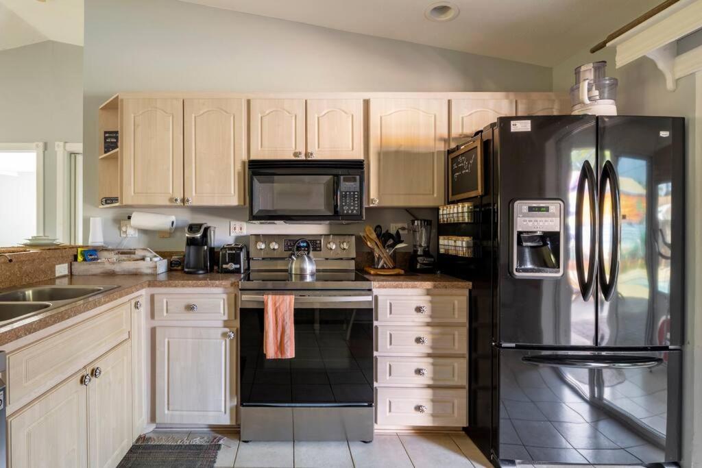 Tropical Island Escape Near Disney, Beach, Cruise Merritt Island 외부 사진