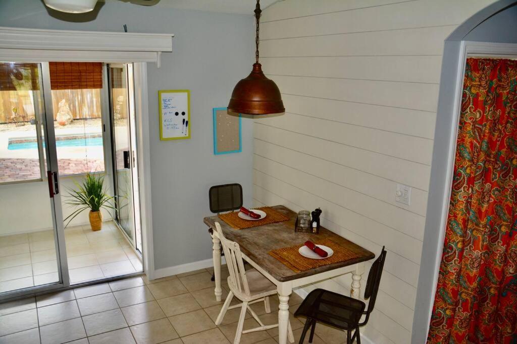 Tropical Island Escape Near Disney, Beach, Cruise Merritt Island 외부 사진