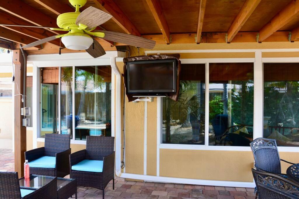 Tropical Island Escape Near Disney, Beach, Cruise Merritt Island 외부 사진