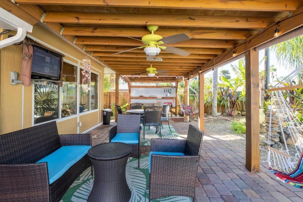 Tropical Island Escape Near Disney, Beach, Cruise Merritt Island 외부 사진